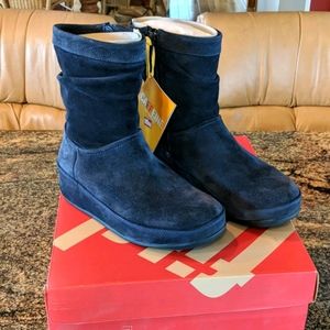 Fitflop comfy blue platform suede ankle boots